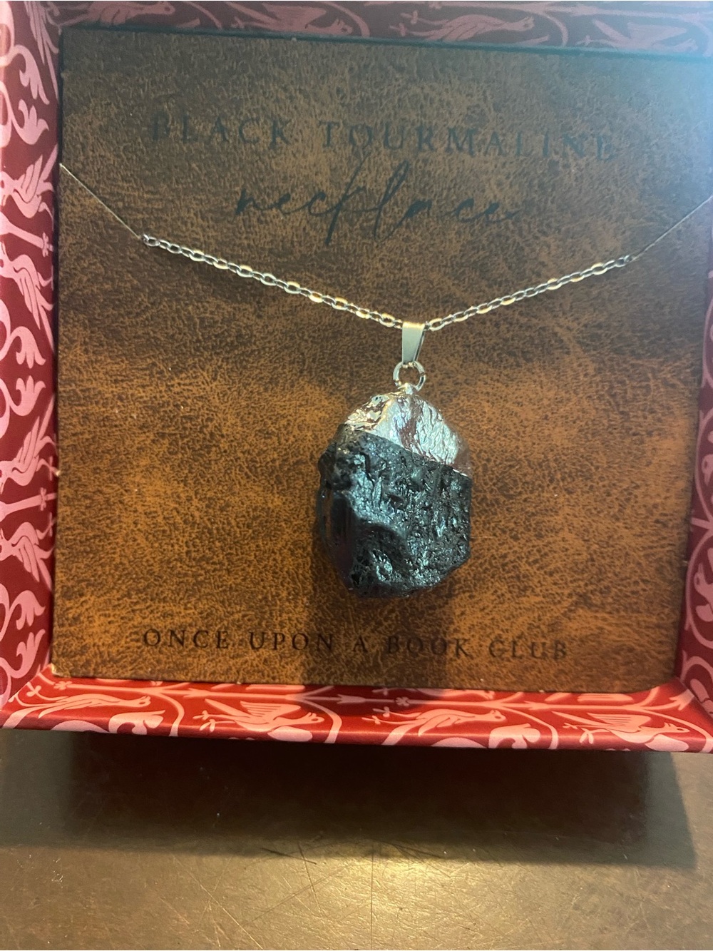 Black Tourmaline on a Silver Setting with silver chain  Necklace Néw